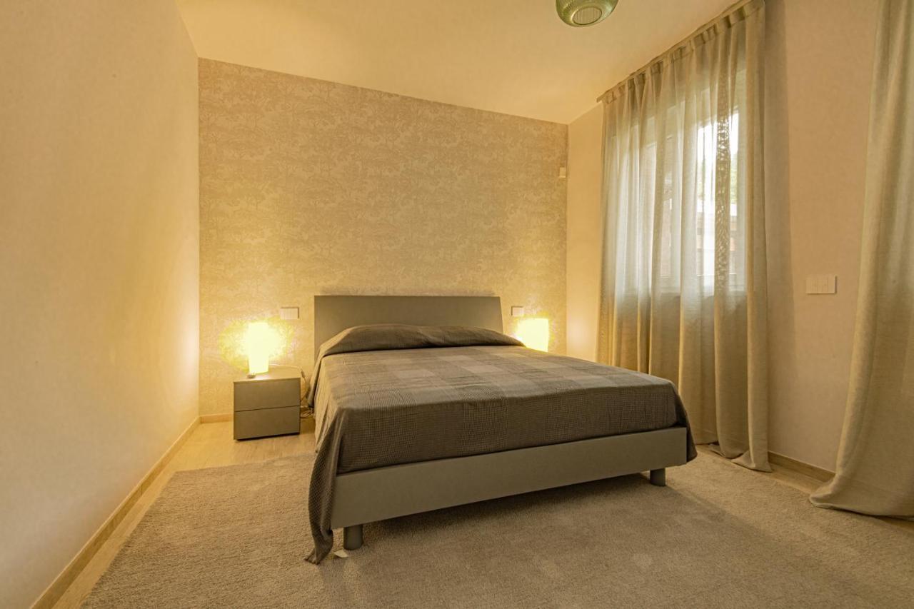 Alloggio Nuovo In Centro Paese Corneliano d'Alba ภายนอก รูปภาพ